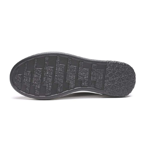 In Christmas gifts boxes! Best Women's Fashion anti-slip Walking Sneakers - Picture 11 of 11